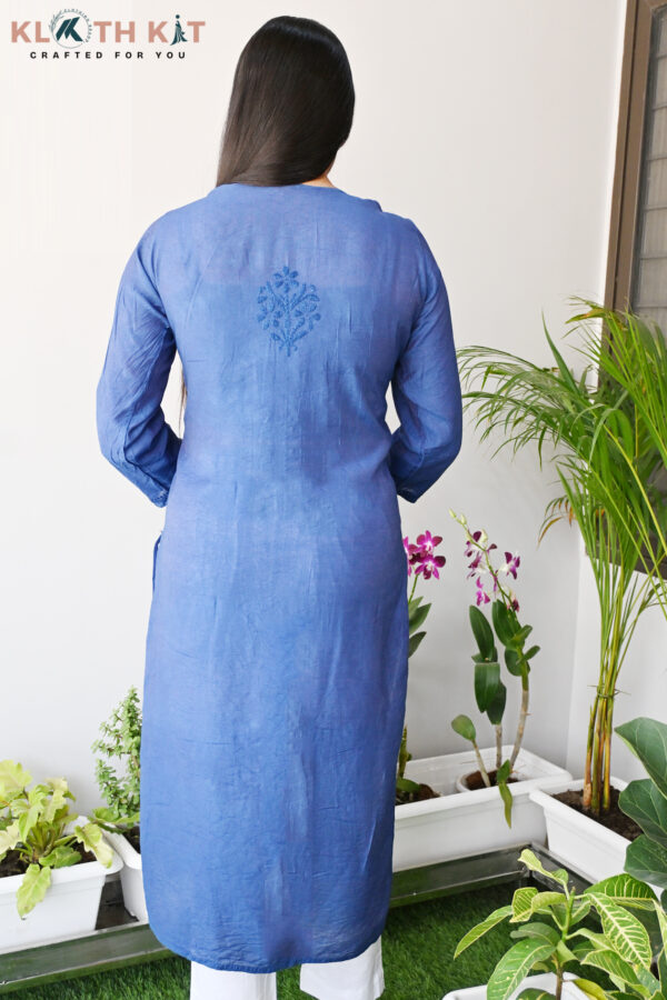 Chanderi Chikankari Kurti (Blue)