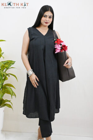 Kloth Kit Sleeveless Solid Black Co Ord Set