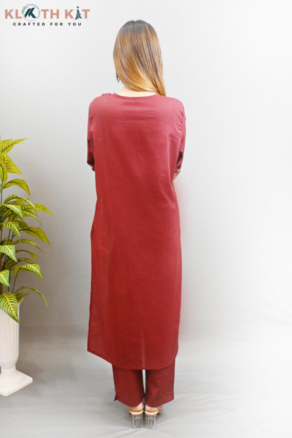 Kloth Kit Beautiful Embroidered Sleeve Kurti Pant Set (Red) - Image 4