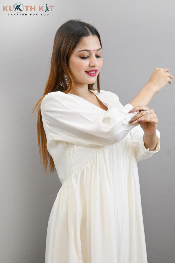 Kloth Kit White Alia Cut Anarkali Kurti with Pant & Dupatta - Image 4