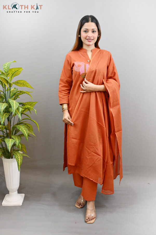 Kloth Kit Orange Embroidered Kurti Dupatta Set - Image 2