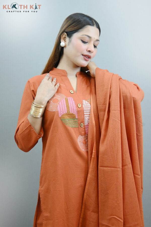 Kloth Kit Orange Embroidered Kurti Dupatta Set - Image 4